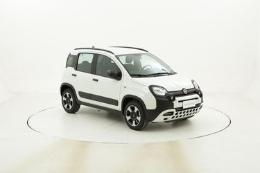 Fiat Panda City Cross ibrido benzina bianca a noleggio a lungo termine
