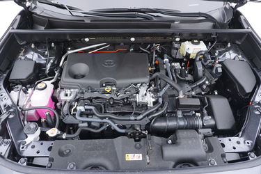 Toyota RAV4 Vano motore Toyota RAV4 Vano motore