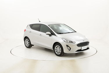 Ford Fiesta Titanium benzina a noleggio a lungo termine