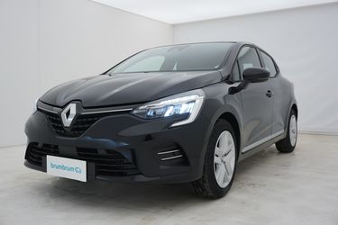 Renault Clio Da un'altra prospettiva Renault Clio Da un'altra prospettiva