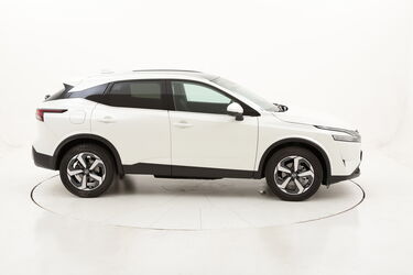 Nissan Qashqai N-Connecta X-Tronic ibrido benzina antracite a noleggio a lungo termine