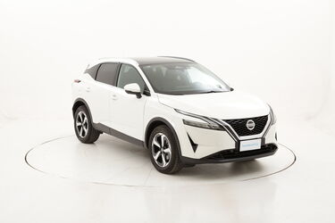 Nissan Qashqai N-Connecta X-Tronic ibrido benzina antracite a noleggio a lungo termine