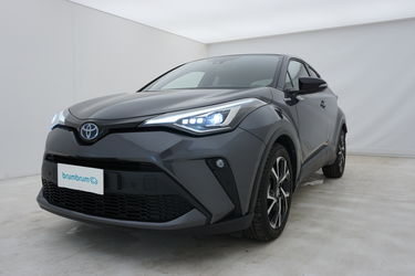 Toyota C-HR Da un'altra prospettiva Toyota C-HR Da un'altra prospettiva