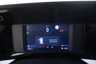 Opel Mokka Elegance 1.2 Benzina 101CV Manuale Interni