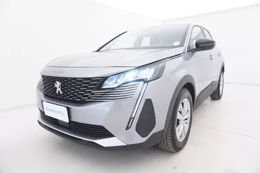 Peugeot 3008 Active Pack 1.2 Benzina 131CV Manuale Visione frontale