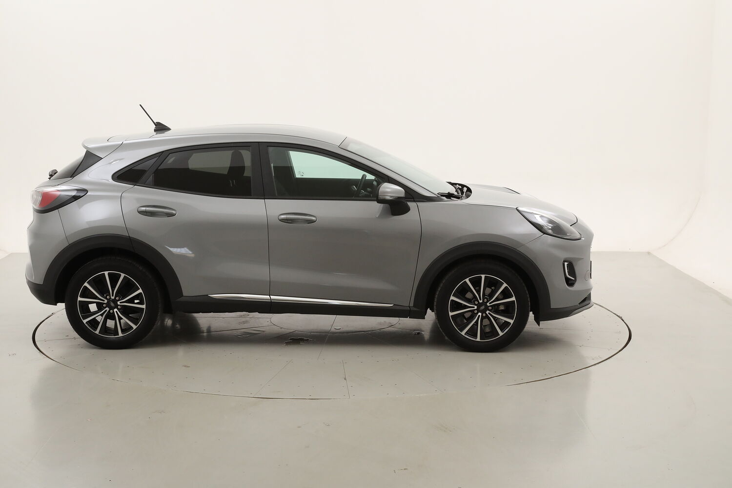 Ford Puma Titanium usata del 2021 con 67.053 km