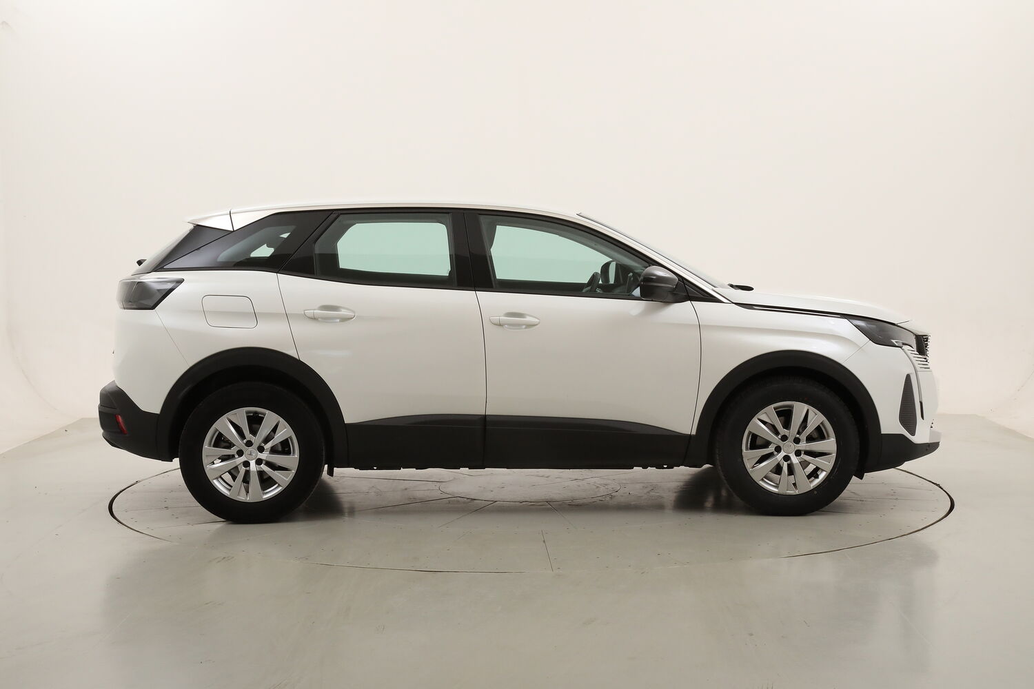 Peugeot 3008 Active Pack usata del 2022 con 62.946 km