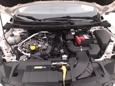 Nissan Qashqai N-Connecta 1.3 Mild Hybrid 140CV Manuale Vano motore