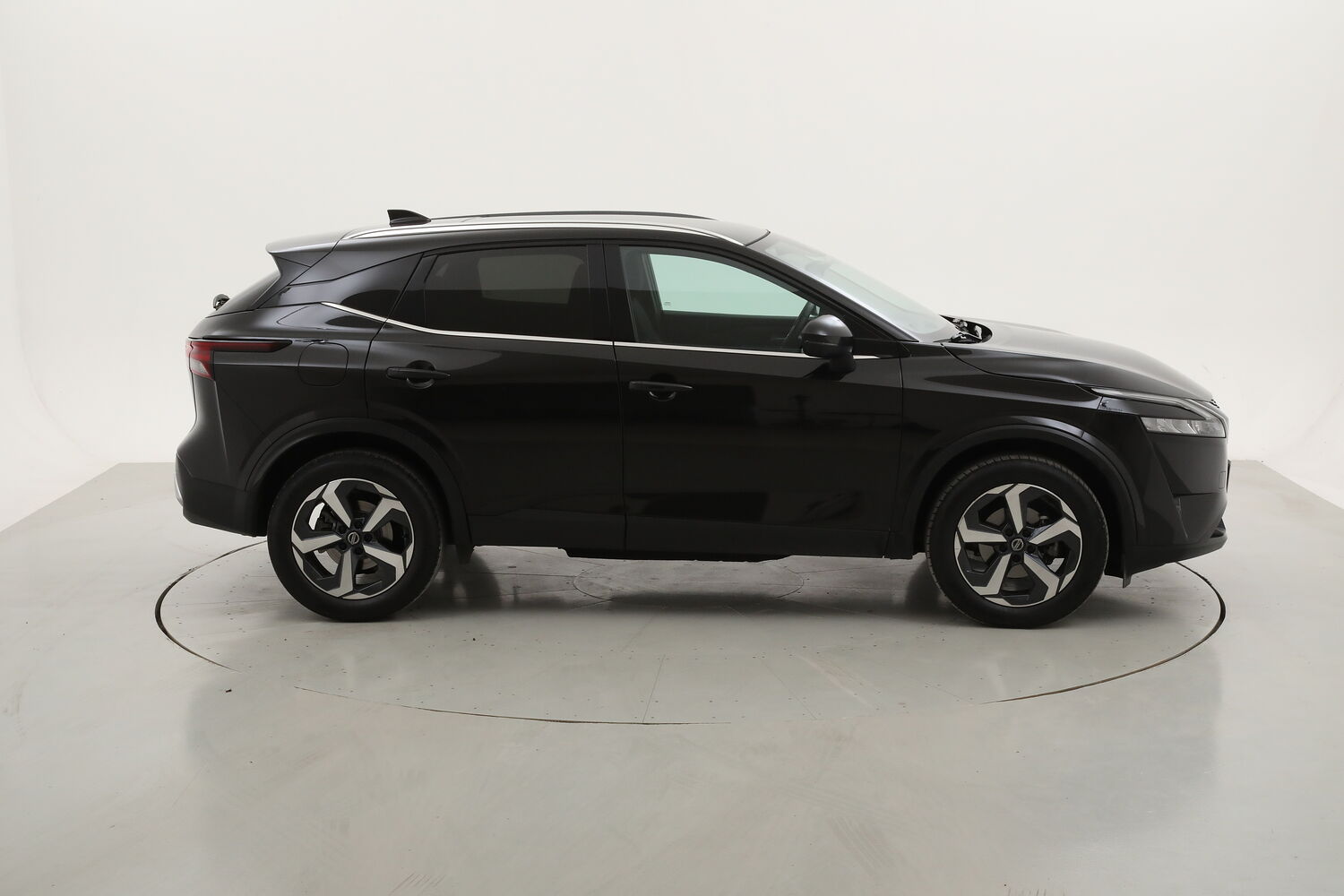 Nissan Qashqai N-Connecta X-Tronic usata del 2021 con 16.094 km