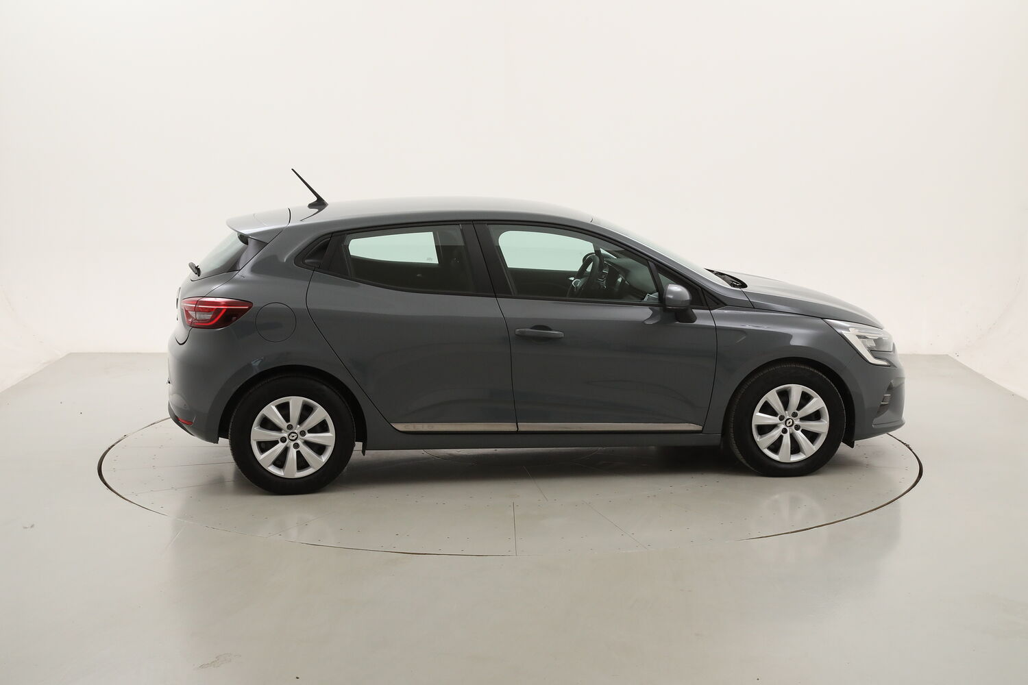 Renault Clio Zen usata del 2021 con 16.423 km