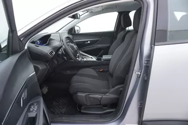 Peugeot 3008 Active Pack 1.2 Benzina 131CV Automatico Sedili