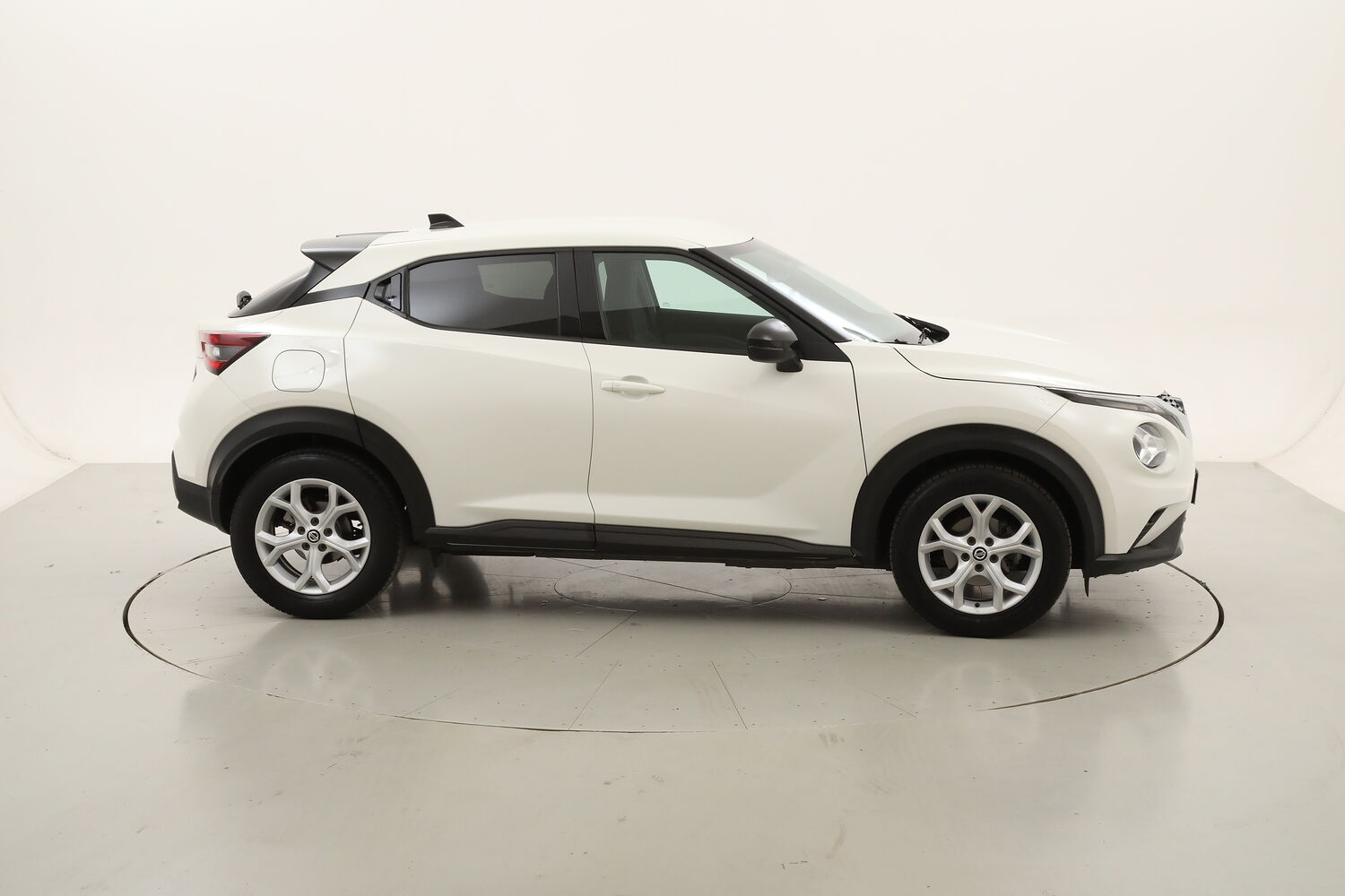 Nissan Juke N-Connecta usata del 2021 con 30.430 km