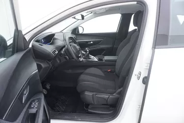 Peugeot 3008 Active Pack 1.2 Benzina 131CV Manuale Sedili