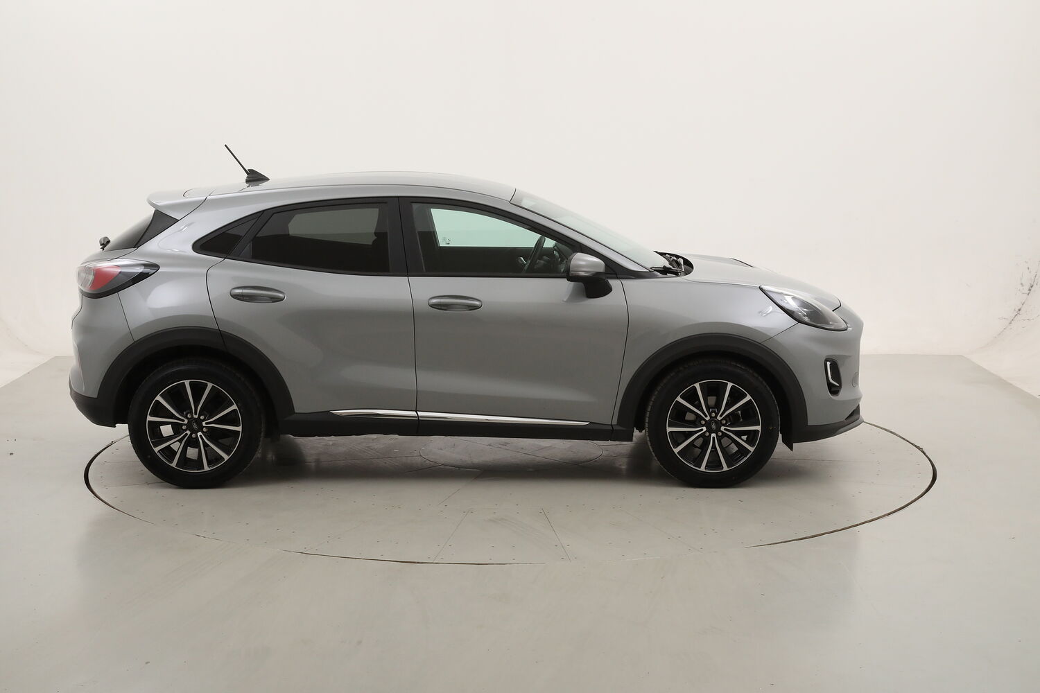 Ford Puma Titanium usata del 2021 con 25.122 km
