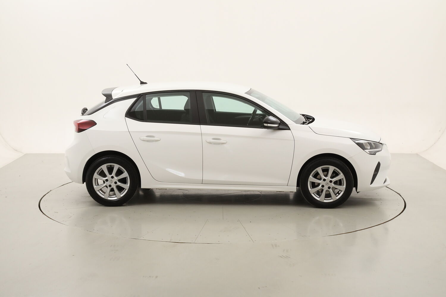 Opel Corsa Edition usata del 2022 con 13.562 km