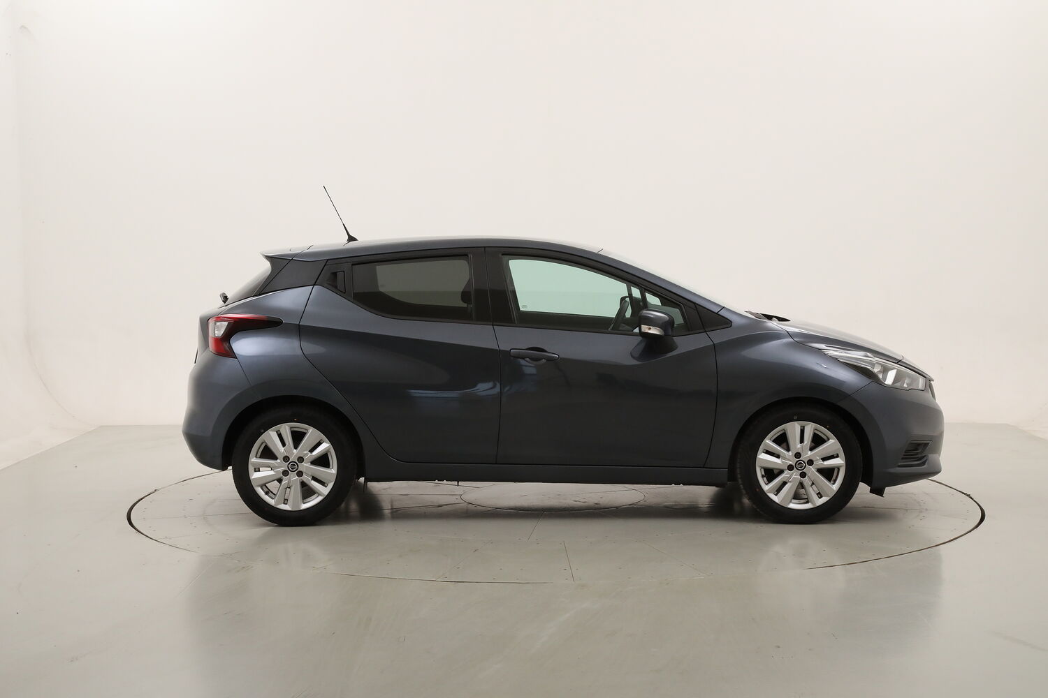 Nissan Micra Acenta X-Tronic usata del 2021 con 16.798 km