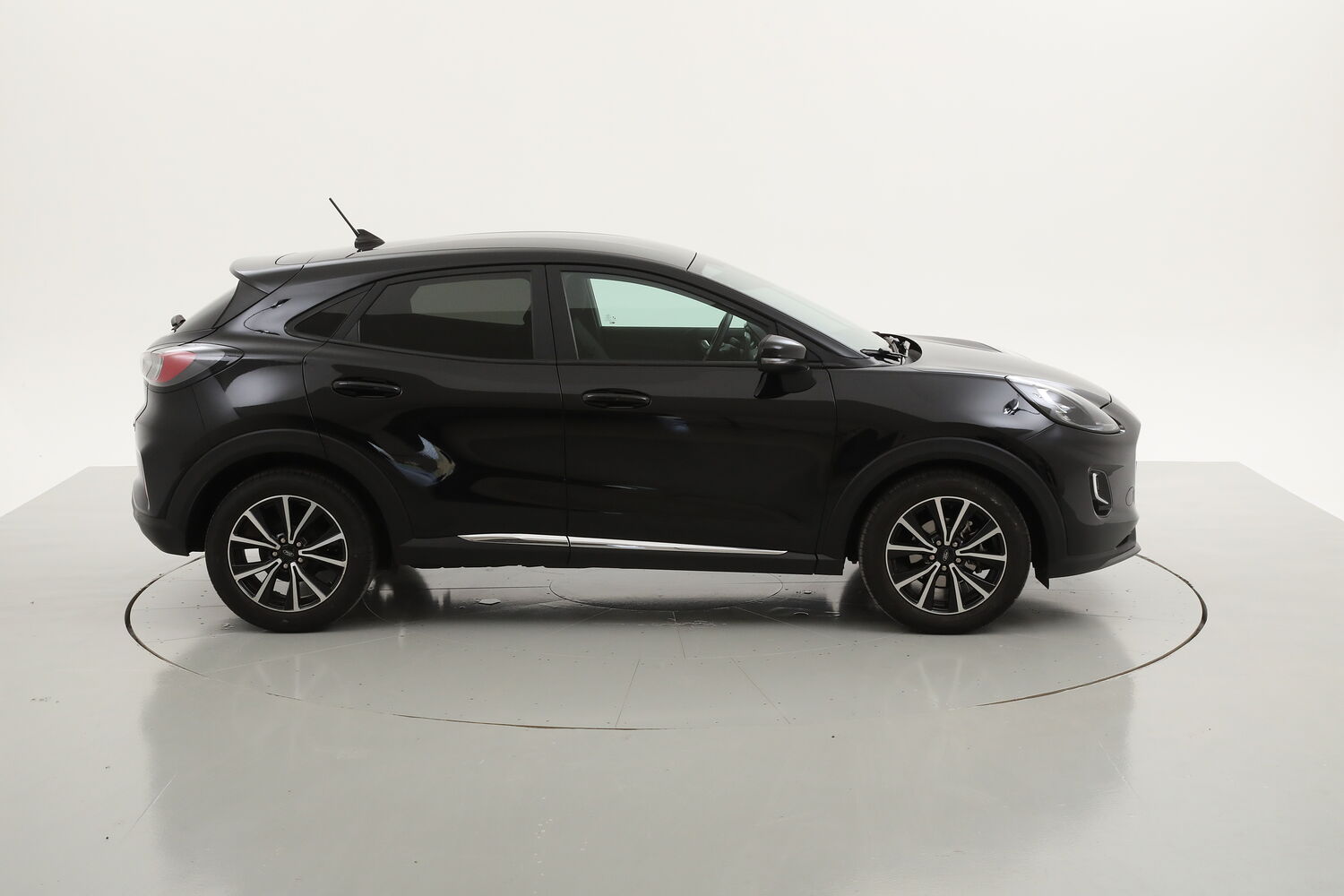 Ford Puma Titanium usata del 2021 con 55.805 km