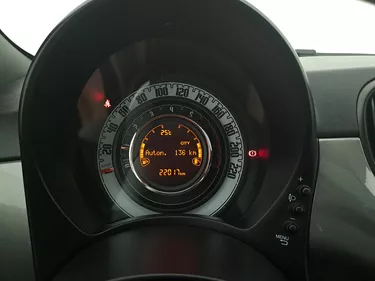 Fiat 500 Lounge 1.0 Mild Hybrid 70CV Manuale Interni