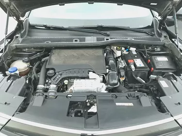 Opel Mokka Elegance 1.2 Benzina 101CV Manuale Vano motore