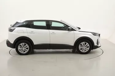Peugeot 3008 Active Pack 1.2 Benzina 131CV Manuale Peugeot 3008 Active Pack 1.2 Benzina 131CV Manuale
