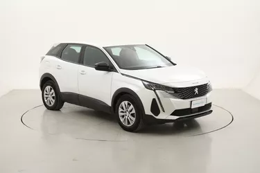 Peugeot 3008 Active Pack 1.2 Benzina 131CV Manuale Peugeot 3008 Active Pack 1.2 Benzina 131CV Manuale