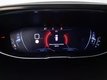 Peugeot 3008 Active Pack 1.2 Benzina 131CV Manuale Interni