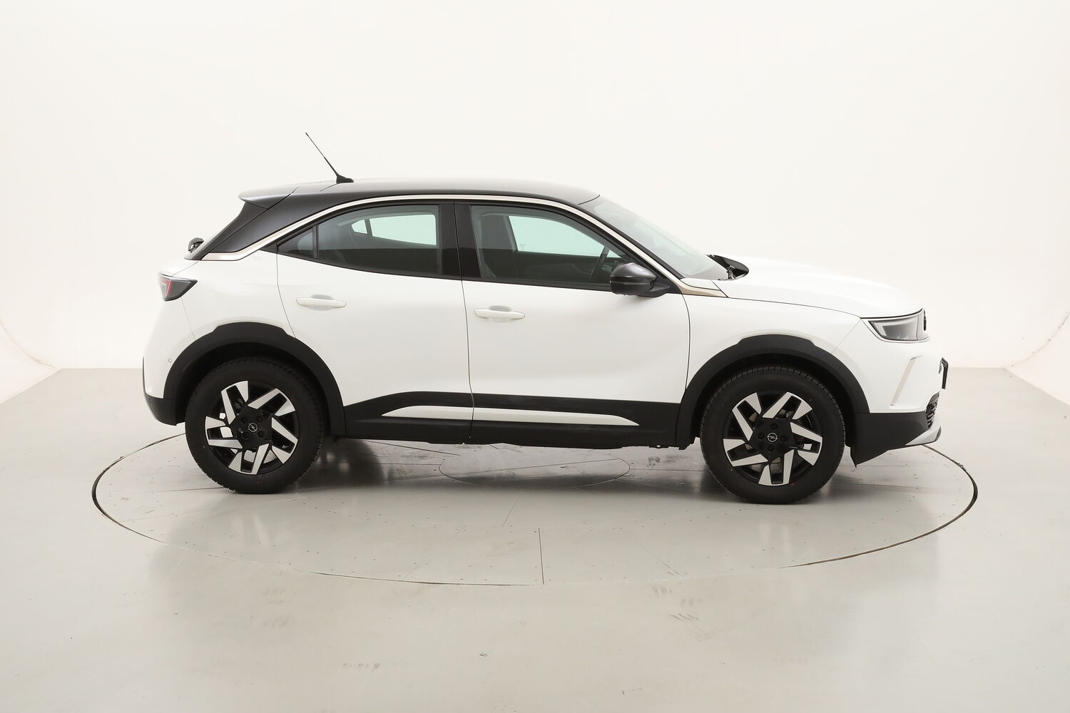 Opel Mokka Elegance usata del 2022 con 24.236 km
