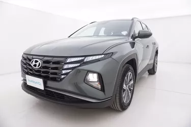 Hyundai Tucson X-Tech 1.6 Ibrido Benzina 230CV Automatico Visione frontale