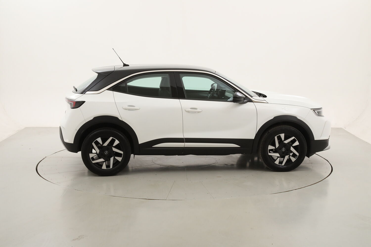 Opel Mokka Elegance usata del 2022 con 46.878 km