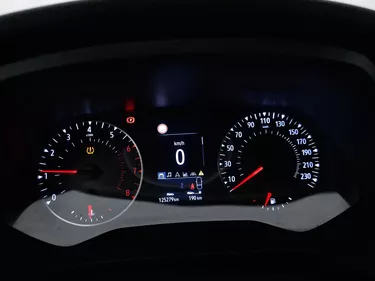 Renault Captur Business 1.0 Benzina 101CV Manuale Interni