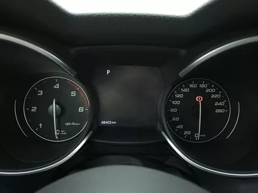 Alfa Romeo Stelvio Sprint 2.1 Diesel 190CV Automatico Interni
