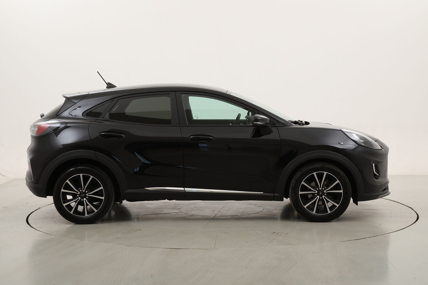 Ford Puma Titanium usata del 2021 con 80.039 km