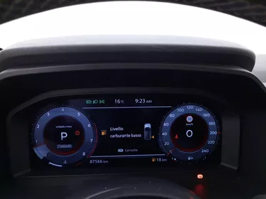 Nissan Qashqai N-Connecta X-Tronic  1.3 Mild Hybrid 158CV Automatico Interni