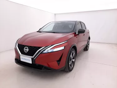 Nissan Qashqai N-Connecta X-Tronic  1.3 Mild Hybrid 158CV Automatico Visione frontale