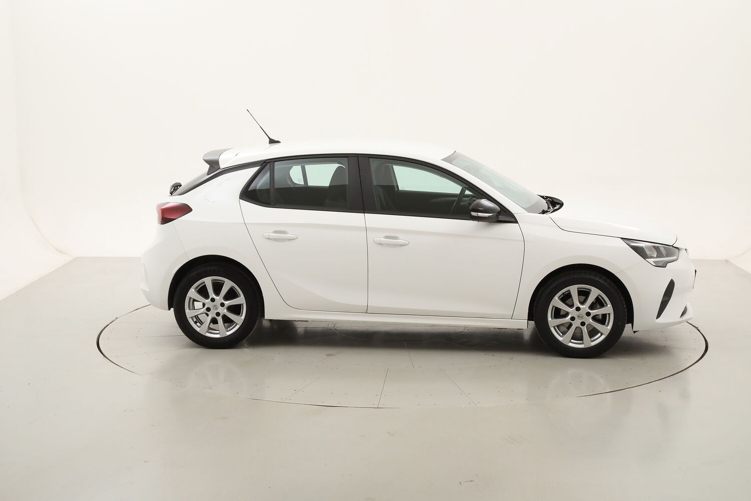 Opel Corsa Edition usata del 2022 con 39.118 km