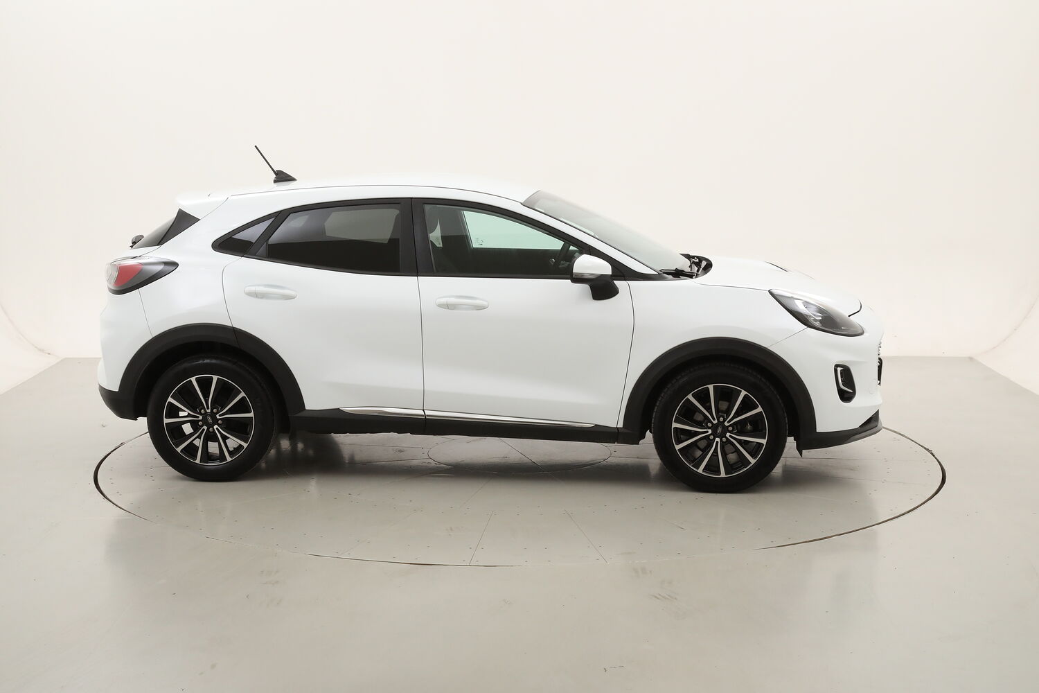 Ford Puma Titanium usata del 2022 con 47.619 km