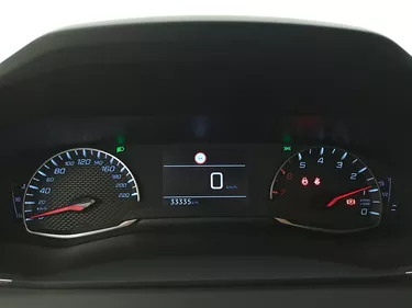 Peugeot 208 Active Pack 1.2 Benzina 101CV Manuale Interni