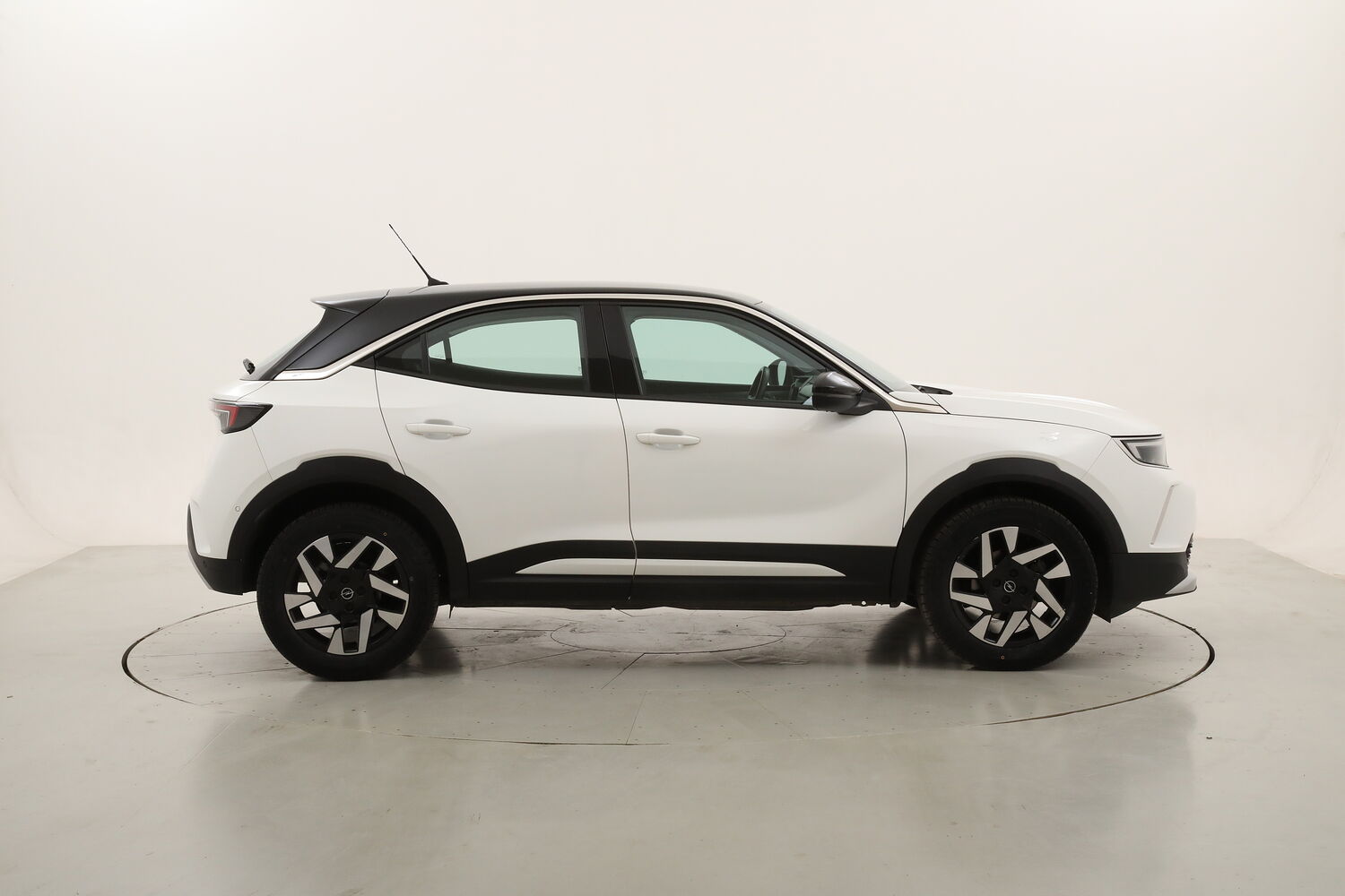 Opel Mokka Elegance usata del 2022 con 44.574 km