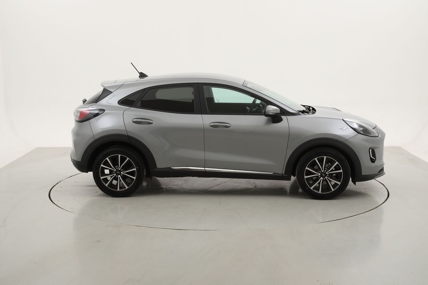 Ford Puma Titanium usata del 2021 con 59.407 km