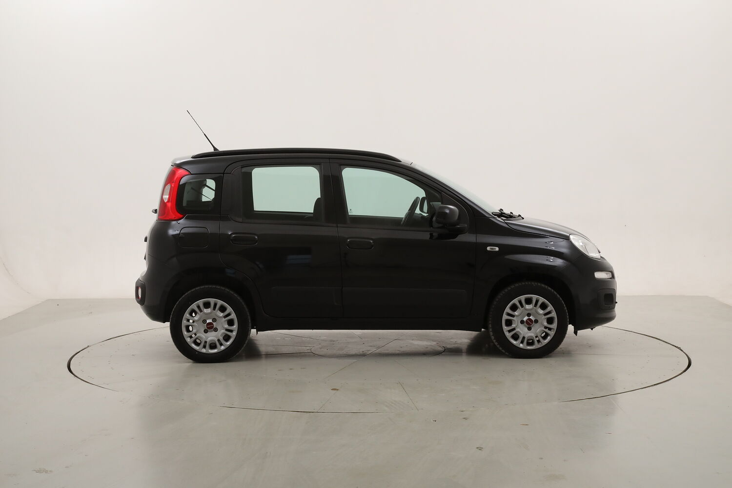 Fiat Panda Lounge usata del 2020 con 92.988 km