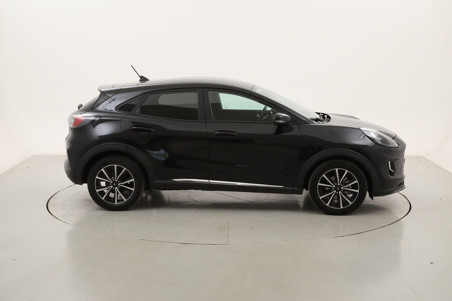 Ford Puma Titanium usata del 2022 con 57.970 km