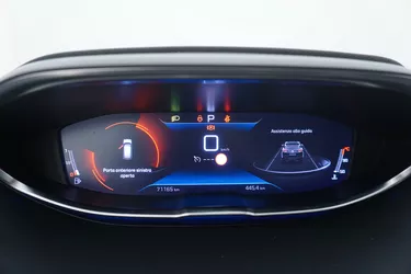Peugeot 3008 Active Pack 1.2 Benzina 131CV Automatico Interni