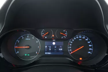 Opel Corsa Edition 1.2 Benzina 75CV Manuale Interni