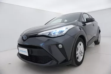 Toyota C-HR Business 1.8 Ibrido Benzina 122CV Automatico Visione frontale