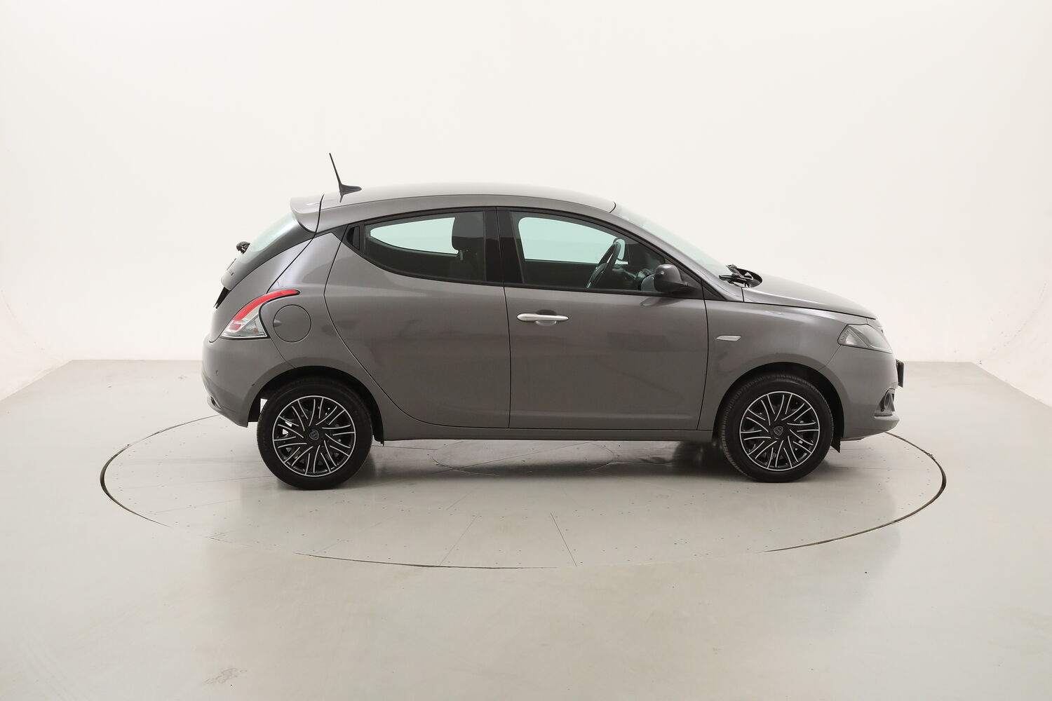 Lancia Ypsilon Gold usata del 2022 con 19.497 km
