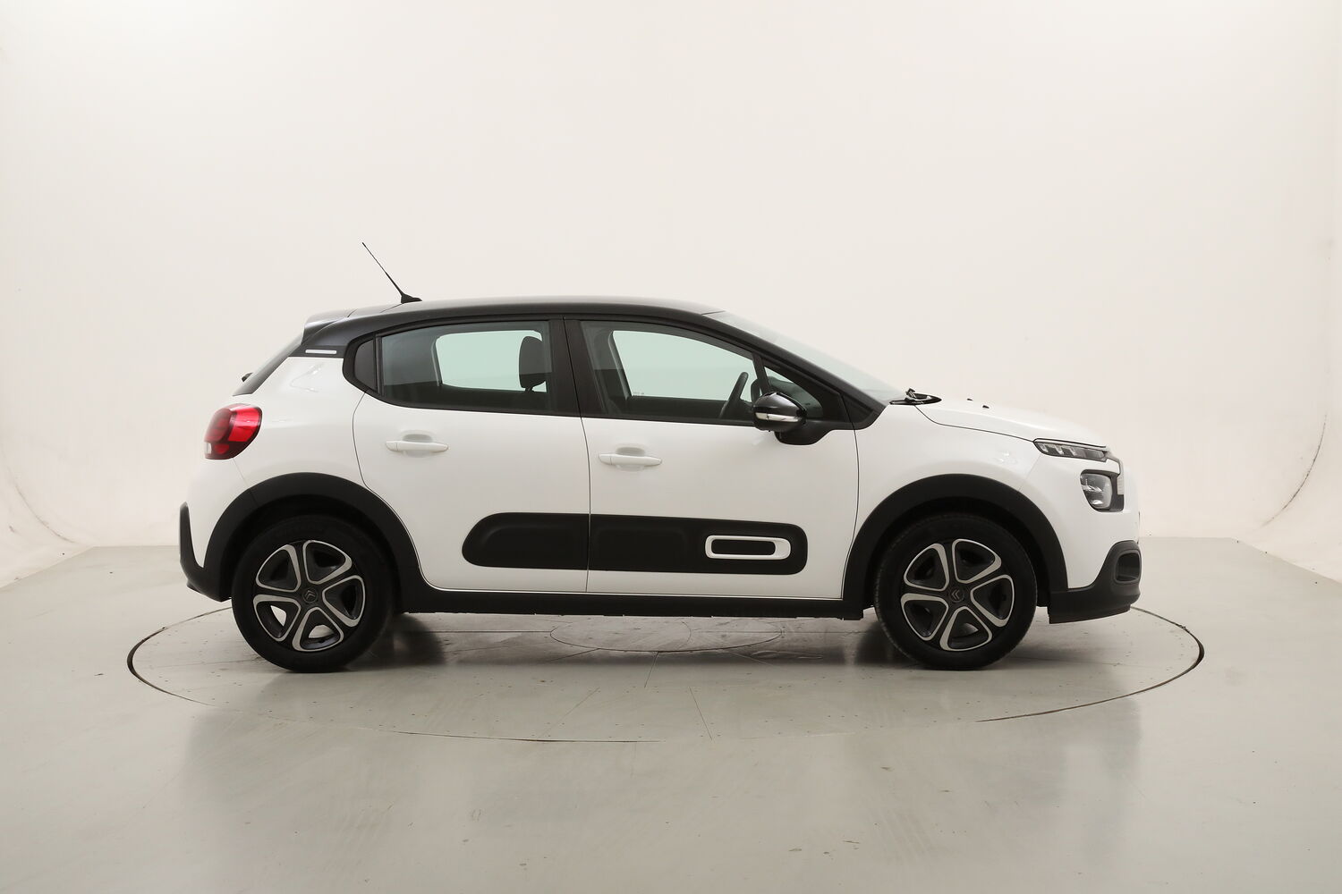 Citroen C3 Feel Pack usata del 2022 con 55.337 km