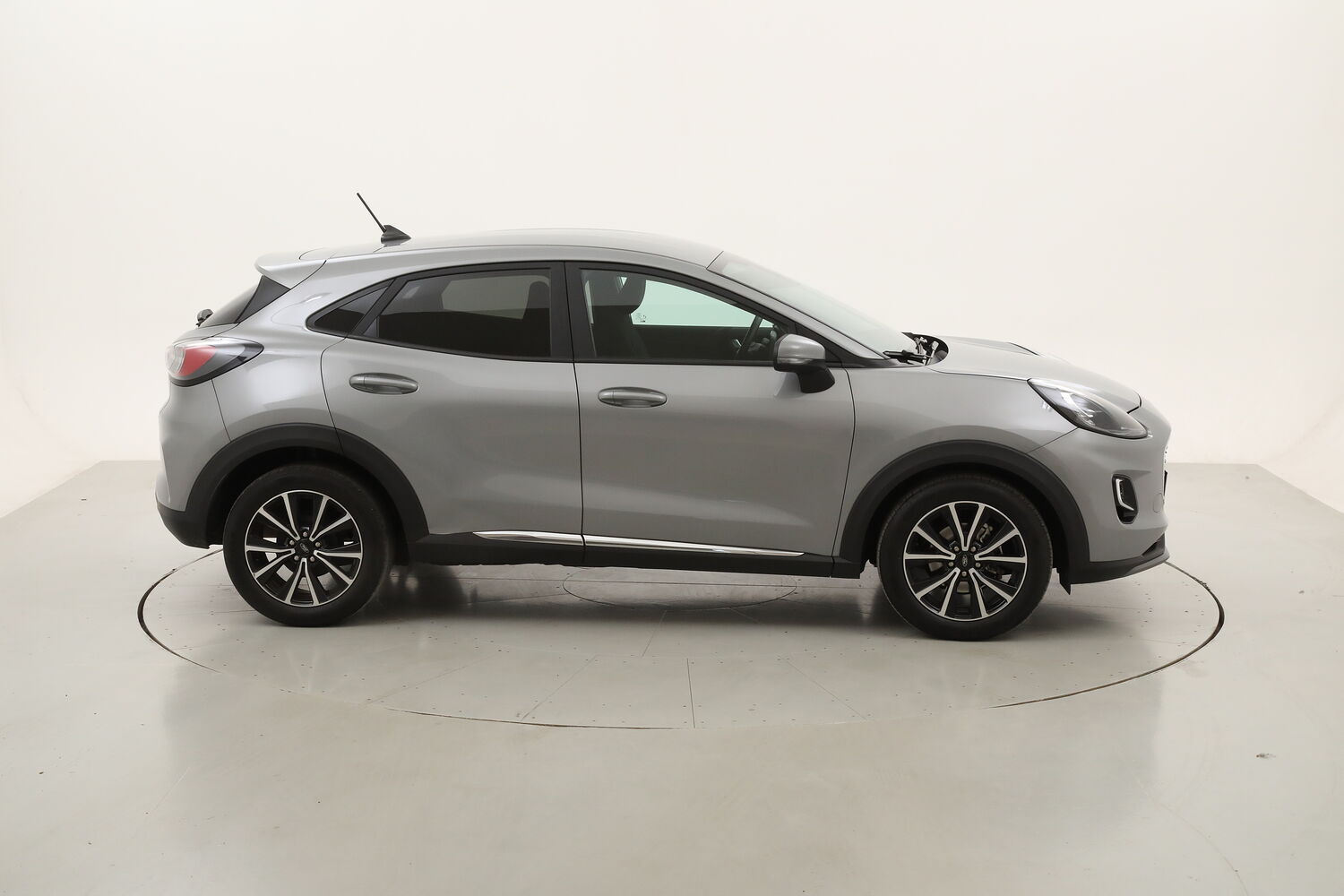 Ford Puma Titanium usata del 2022 con 55.553 km