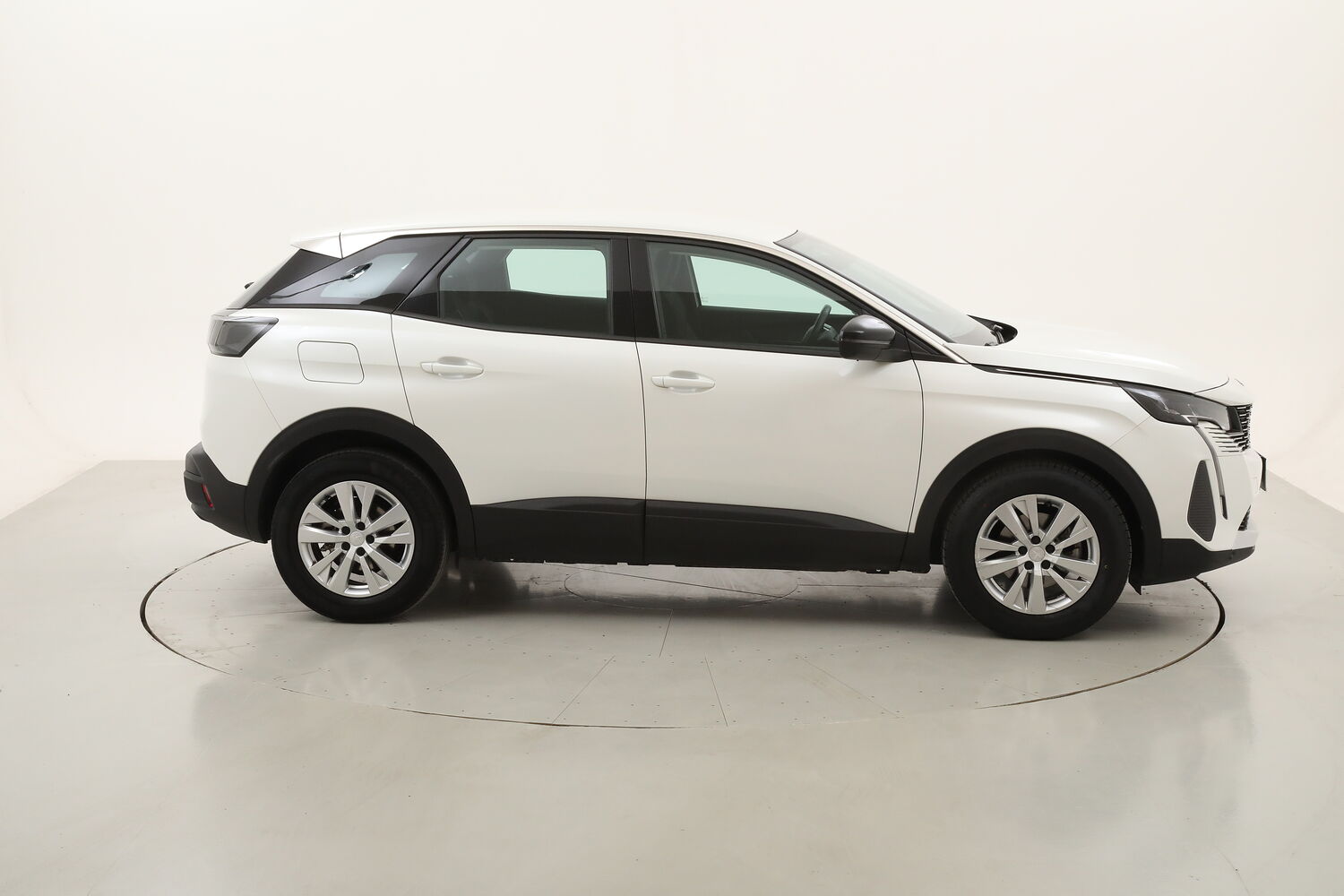 Peugeot 3008 Active Pack usata del 2022 con 73.415 km
