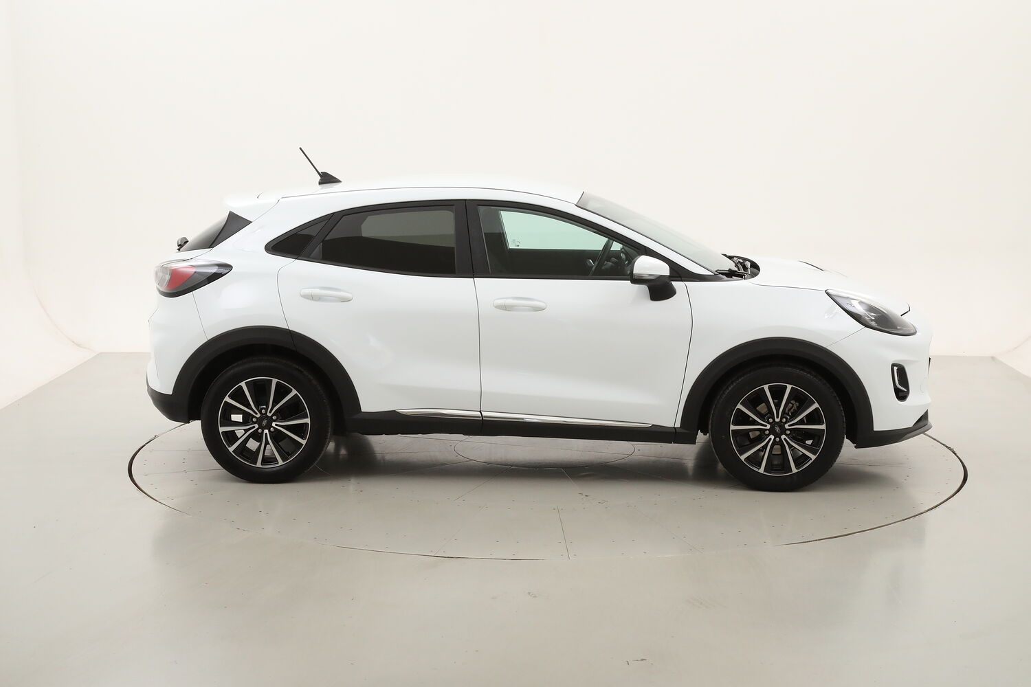 Ford Puma Titanium usata del 2022 con 43.214 km
