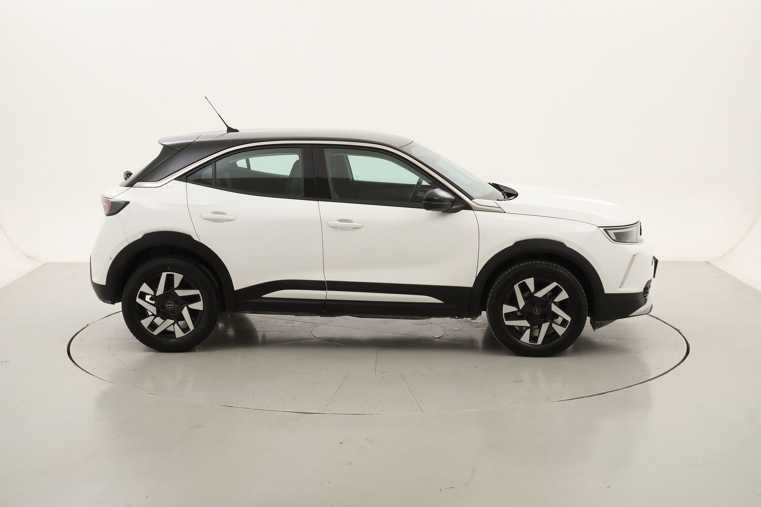Opel Mokka Elegance usata del 2022 con 31.435 km